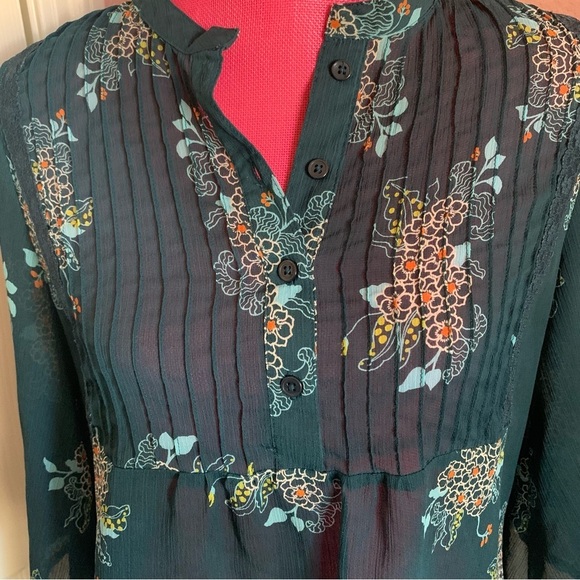 👗Blue Chiffon 3/4 Sleeve Women’s Blouse with Lace Detail - Picture 2 of 8